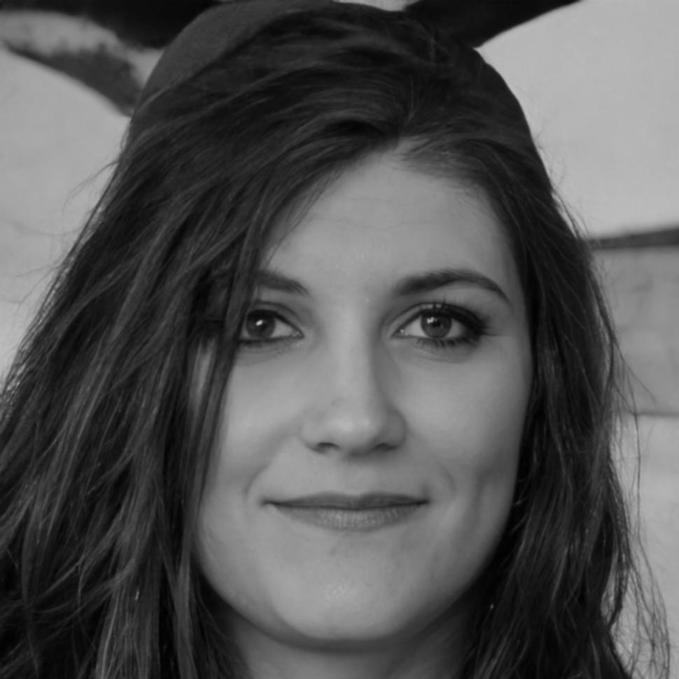 Sandra Hoffmann - Spezialistin für Altersvorsorge